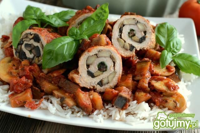 Potrawka z bakłażana z roladkami
