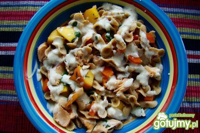 Potrawka z brzoskwinią i pstrągiem 