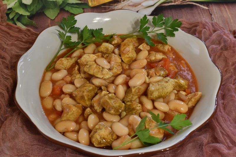 Potrawka z fasolką i kurczakiem