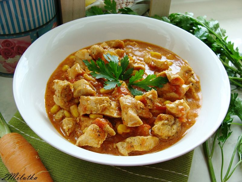 Potrawka z indyka i młodą marchewką