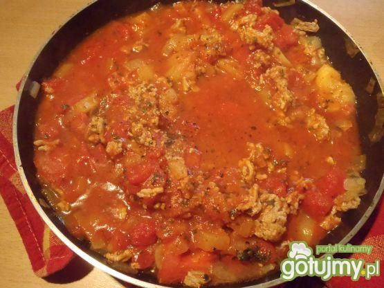 Potrawka z mielonego z cukinią 