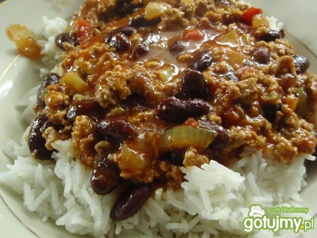 Potrawka z mięsa mielonego z fasolą