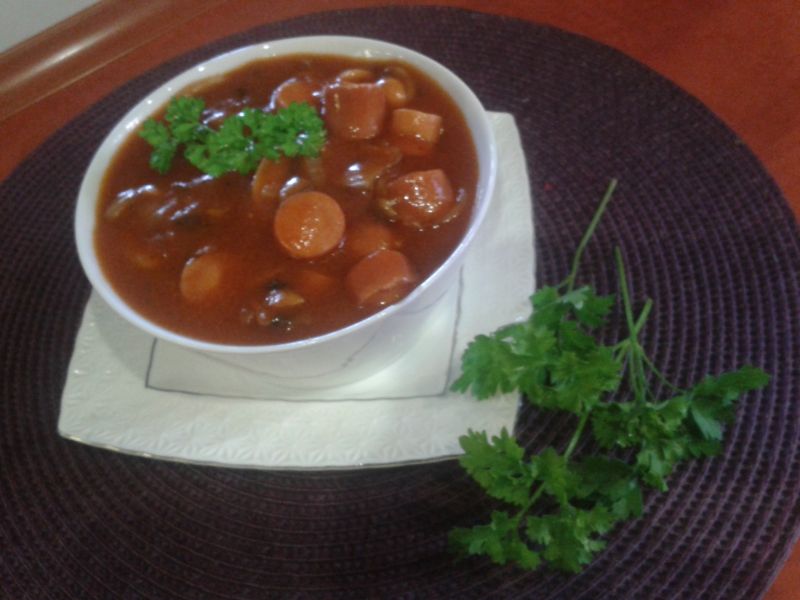 Potrawka z parówek z pieczarkami Potrawka z parówek z pieczarkami