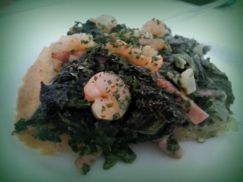 Potworniaki na wypasie, czyli krewetki na szpinaku Potworniaki na wypasie, czyli krewetki na szpinaku