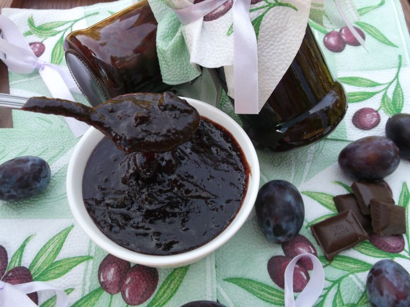 Powidło śliwkowe z czekoladą i cynamonem Powidło śliwkowe z czekoladą i cynamonem