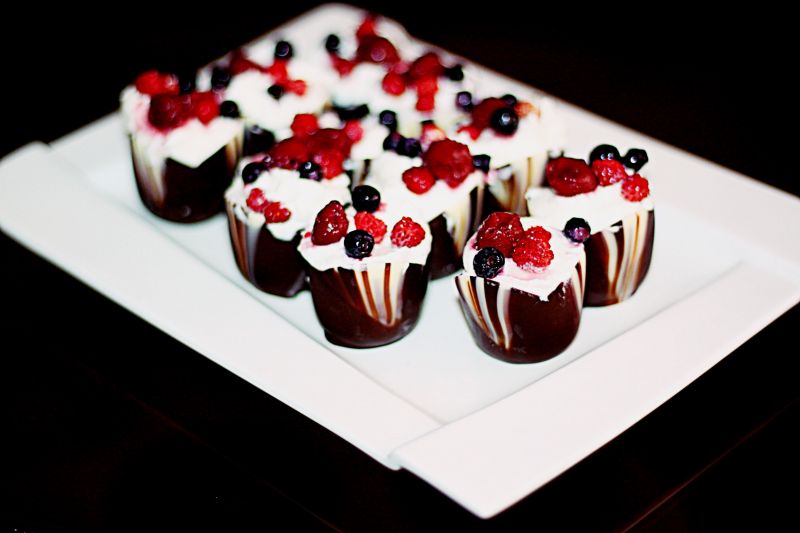 Poziomkowo śmietanowy deser