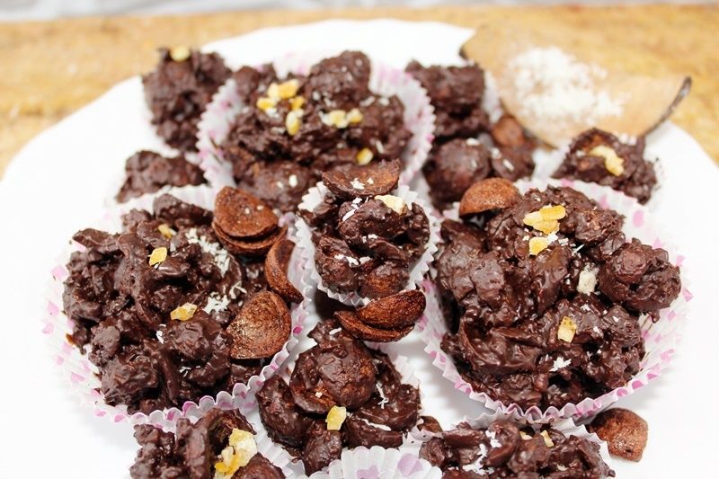 Pralinki czekoladowe z płatków śniadadaniowych