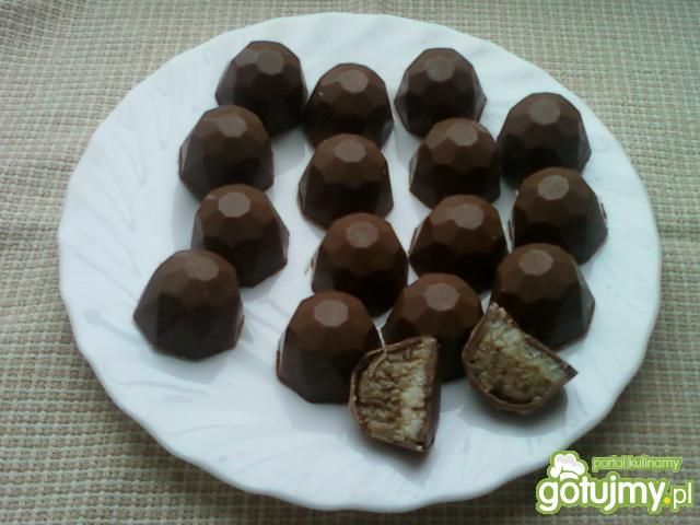 Pralinki orzechowo-kokosowe Pralinki orzechowo-kokosowe