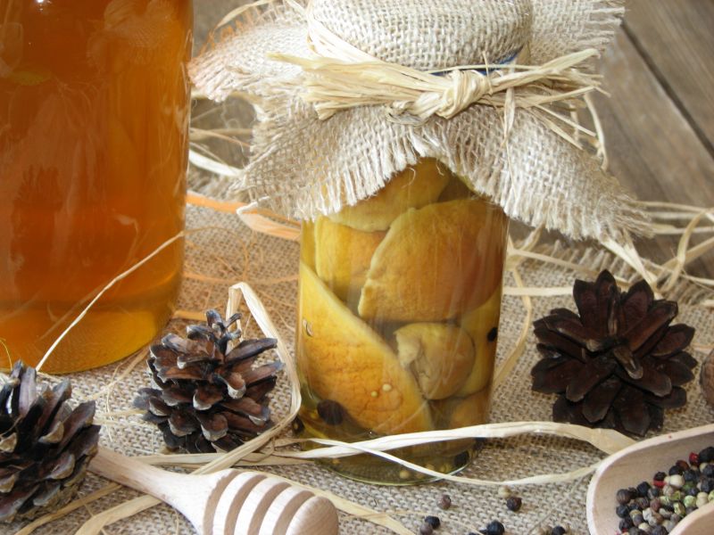 Prawdziwki marynowane z miodem Prawdziwki marynowane z miodem