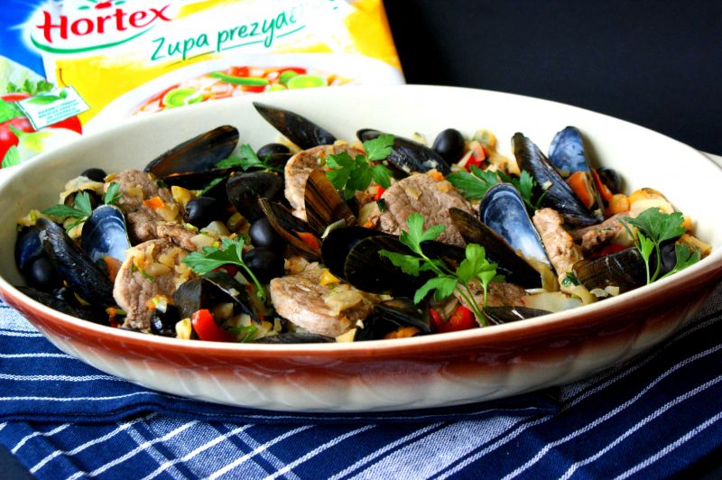 Prezydencka wieprzowina z małżami po portugalsku  Prezydencka wieprzowina z małżami po portugalsku