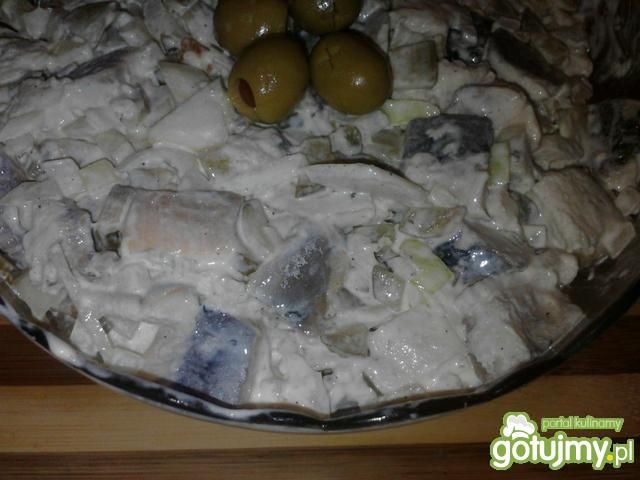 Prosta sałatka śledziowa Prosta sałatka śledziowa