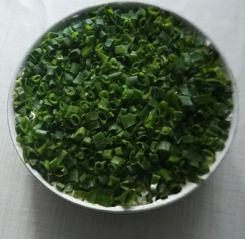 Prosta sałatka warstwowa