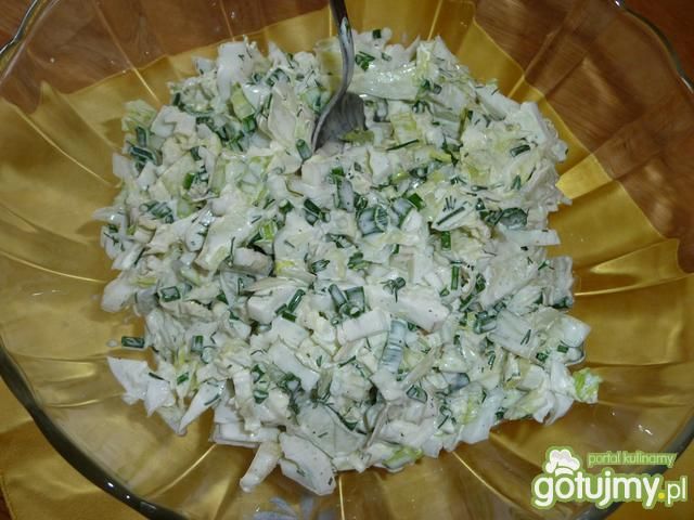 Prosta sałatka z pekinki Prosta sałatka z pekinki