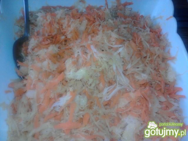 Prosta surówka z kapusty kiszonej  Prosta surówka z kapusty kiszonej