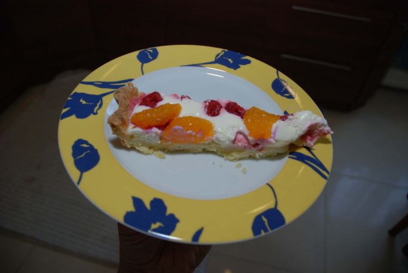 Prosta tarta z mascarpone i owocami