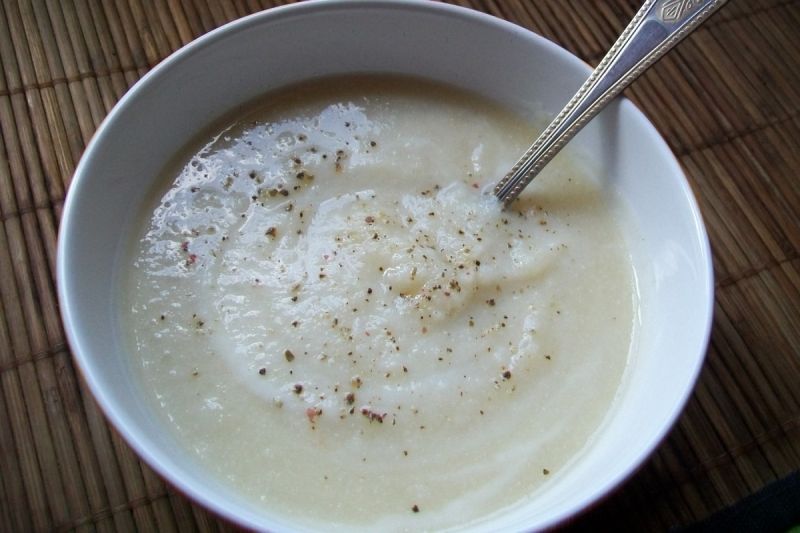 Prosta zupa krem z kalafiora