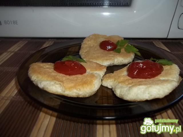 Proste białkowe placuszki