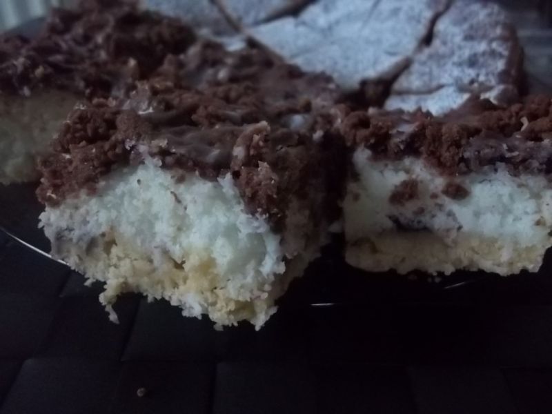 Proste ciasto kokosowe