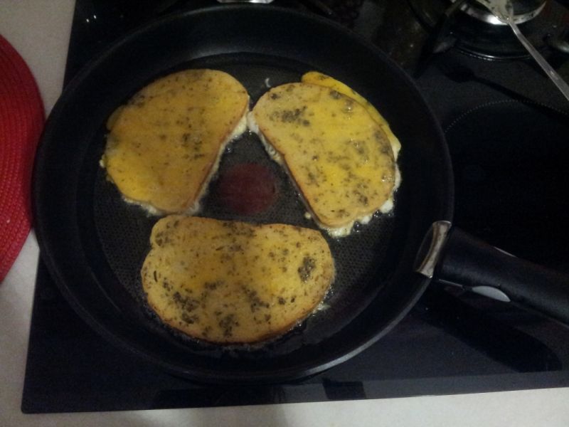 Proste grzanki smażone  Proste grzanki smażone