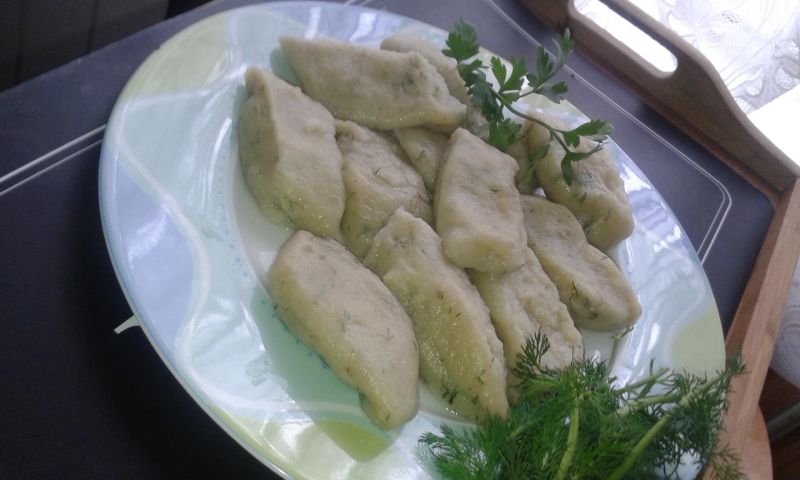 Proste, szybkie kopytka czyli  ( kluski )