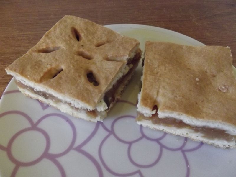 Prosty placek z jabłkami