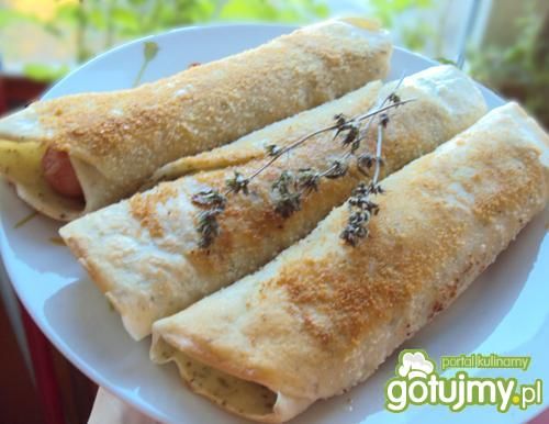 Prowansalskie naleśniki z parówkami