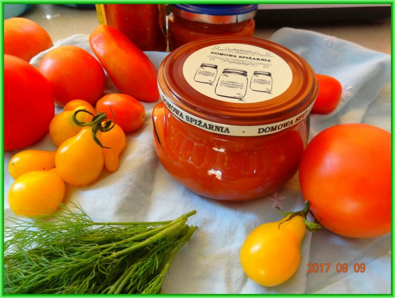 Przecier pomidorowy z czosnkiem
