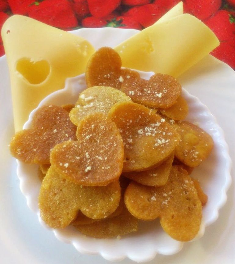 Przekąska naleśnikowo-serowa z mąki kukurydzianej Przekąska naleśnikowo-serowa z mąki kukurydzianej