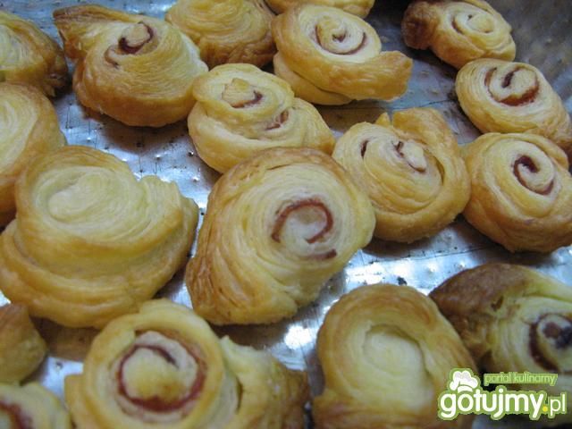 Przekąska z ciasta francuskiego 3 Przekąska z ciasta francuskiego 3