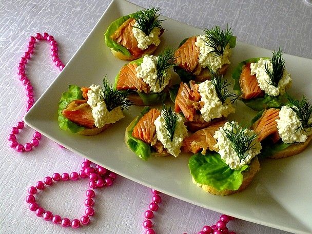 Przekąska z łososia i twarogu