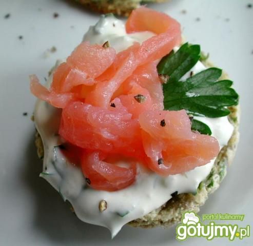przekąska z łososiem