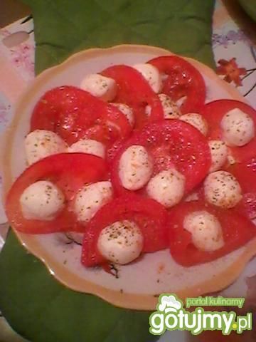 przekąska z mozzarellą przekąska z mozzarellą