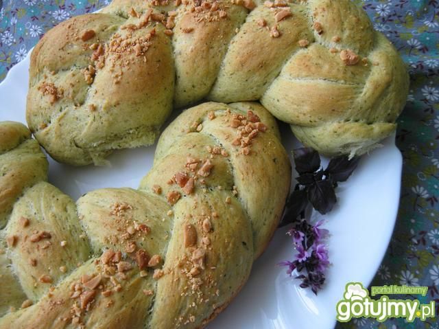 Przeplatańce bazyliowo-orzechowe Przeplatańce bazyliowo-orzechowe