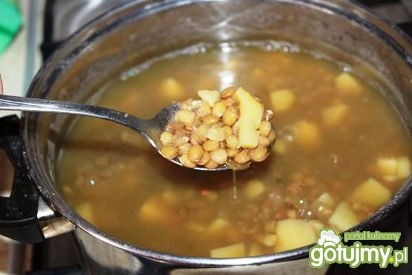 Przepyszna zupa z soczewicy  zielonej  