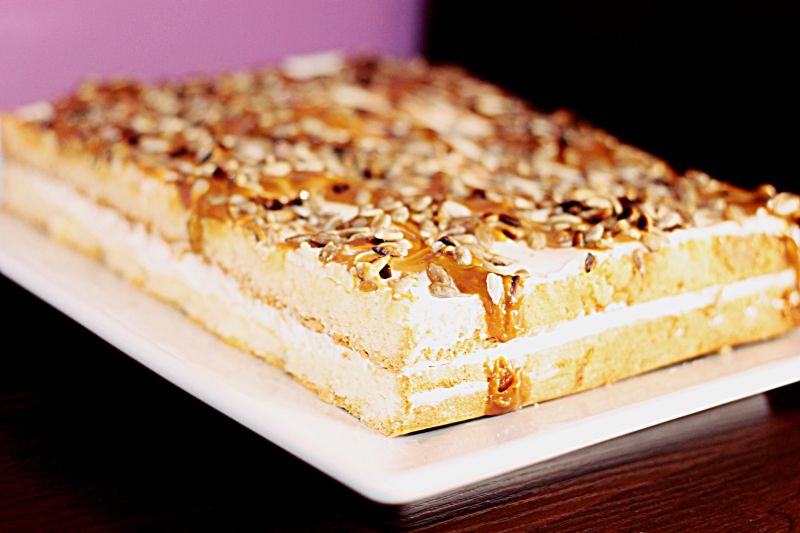 Przepyszne ciacho mascarpone,kajmak,słonecznik Przepyszne ciacho mascarpone,kajmak,słonecznik