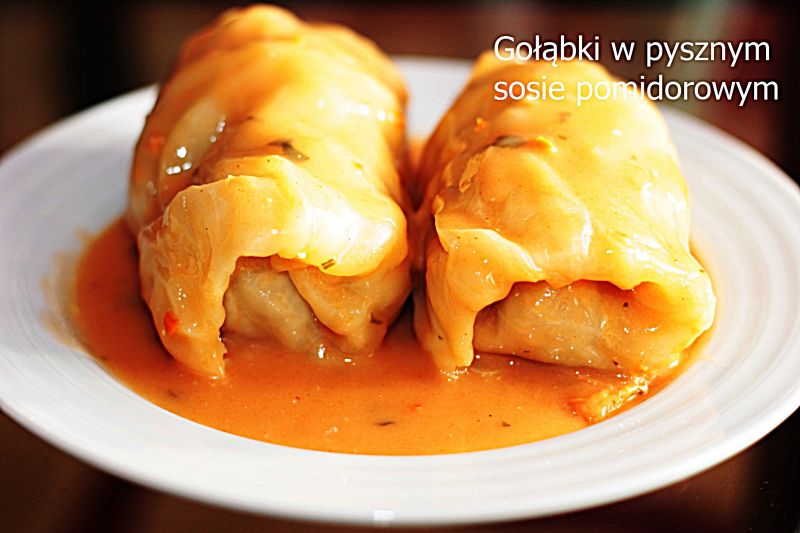 Przepyszne gołąbki w sosie pomidorowym Przepyszne gołąbki w sosie pomidorowym