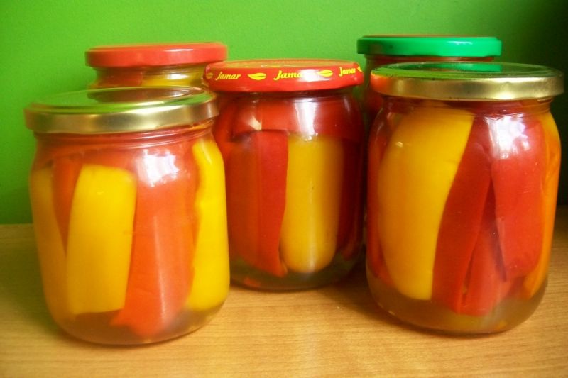 Przetwory - papryka konserwowa Przetwory - papryka konserwowa