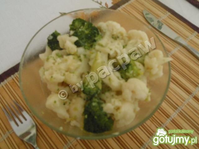 Przysmak brokulowo-kalafiorowy 