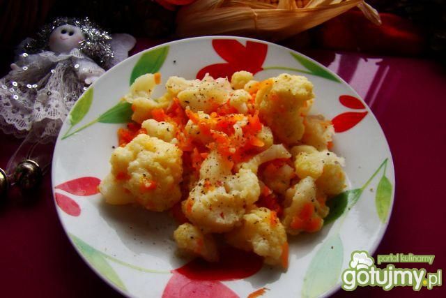 Przystawka kalafior z marchewką na maśle Przystawka kalafior z marchewką na maśle