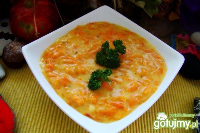 Przystawka marchewka w śmietanie 