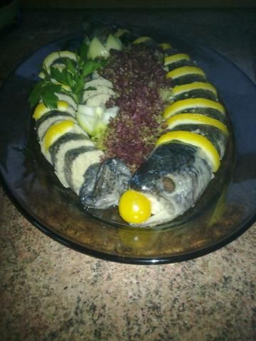 Pstrąg faszerowany w całości