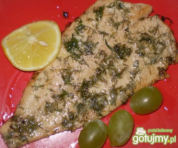 Pstrąg koperkowy smażony na maśle 