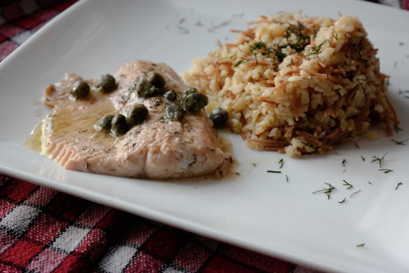 Pstrąg łososiowy z nutą trawy cytrynowej