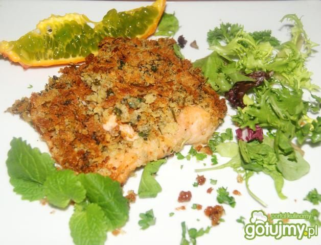 Pstrąg pod ziołową kruszonką 