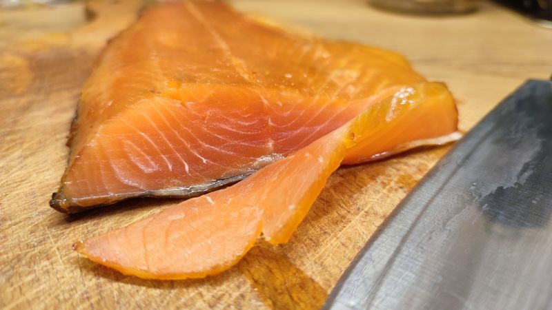 Pstrąg tęczowy zimno wędzony Pstrąg tęczowy zimno wędzony