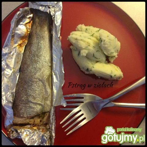 Pstrąg w ziołach 2