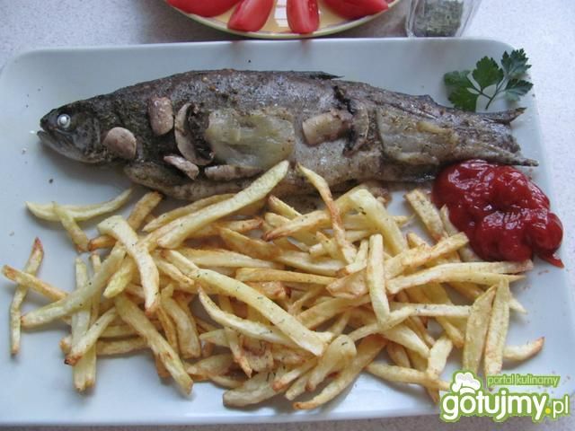 Pstrąg z frytkami Pstrąg z frytkami