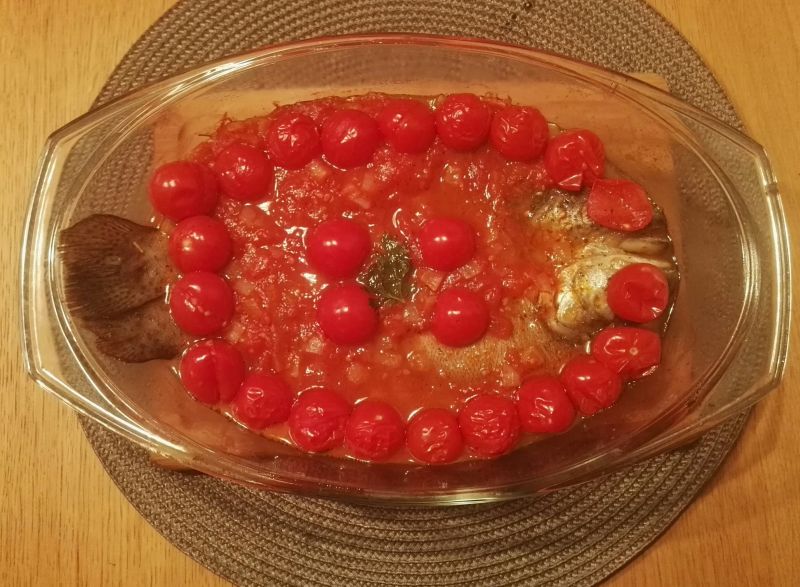 Pstrągi podwójnie pomidorowe Pstrągi podwójnie pomidorowe