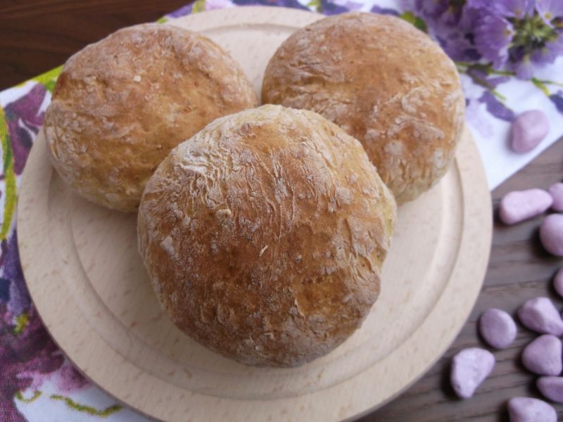 Pszenne bułeczki z otrębami