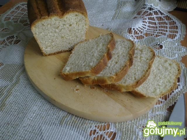 Pszenny śniadaniowy  chlebek 